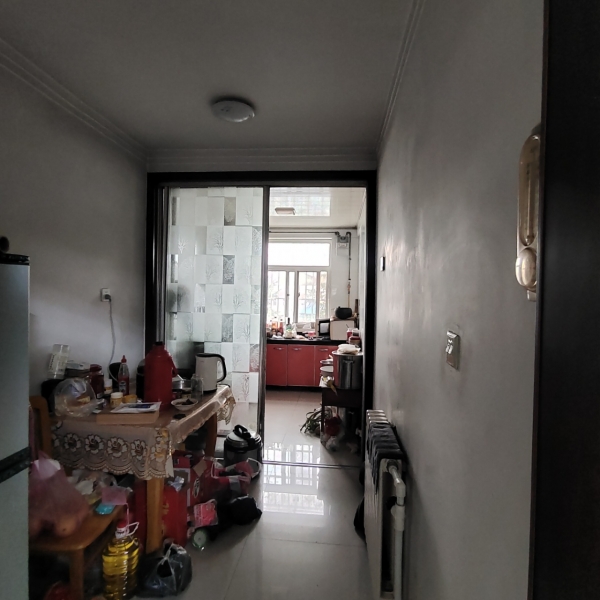 涉县二手房出售|百米桥附近 步梯中层三室两厅 采光通透 可贷 涉县二手房出售|百米桥附近 步梯中层三室两厅 采光通透 可贷