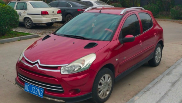 峰峰本地转让 雪铁龙C2 2014年8月 手动挡 里外如新 峰峰本地转让 雪铁龙C2 2014年8月 手动挡 里外如新