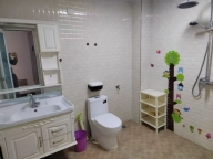 君子居电梯房3室2厅出售（满五**）