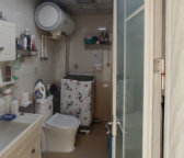 龙田花园精装三室出售（带车位 + 地下室・满五**）