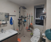 创美悦府好房出售 电梯中高层132平大三居 豪华装修 有证可贷款