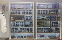 邯郸出售｜眼镜店全套柜台、验光设备及品牌镜片镜架 低价转让